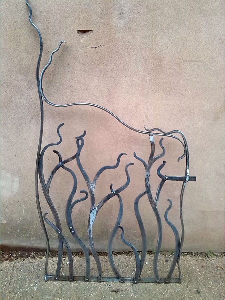 Organic gate